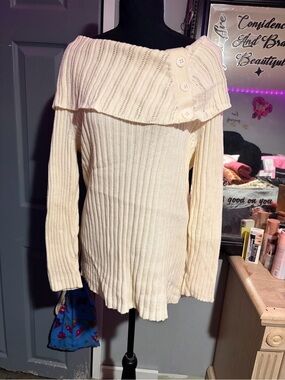 Gitano Cream Off-Shoulder Ribbed Button Sweater